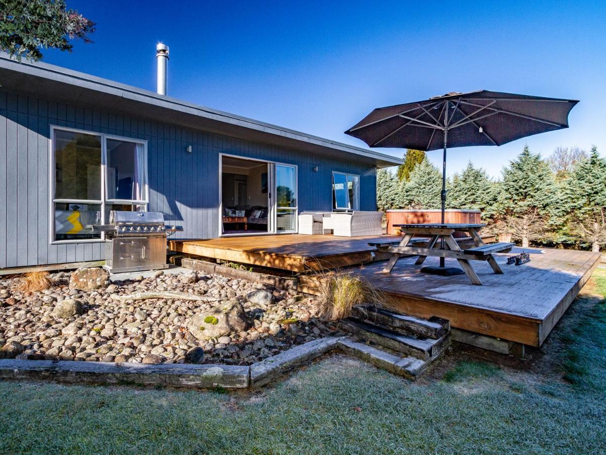 Pikorua - Raurimu Holiday Home Нешнел-Парк Экстерьер фото
